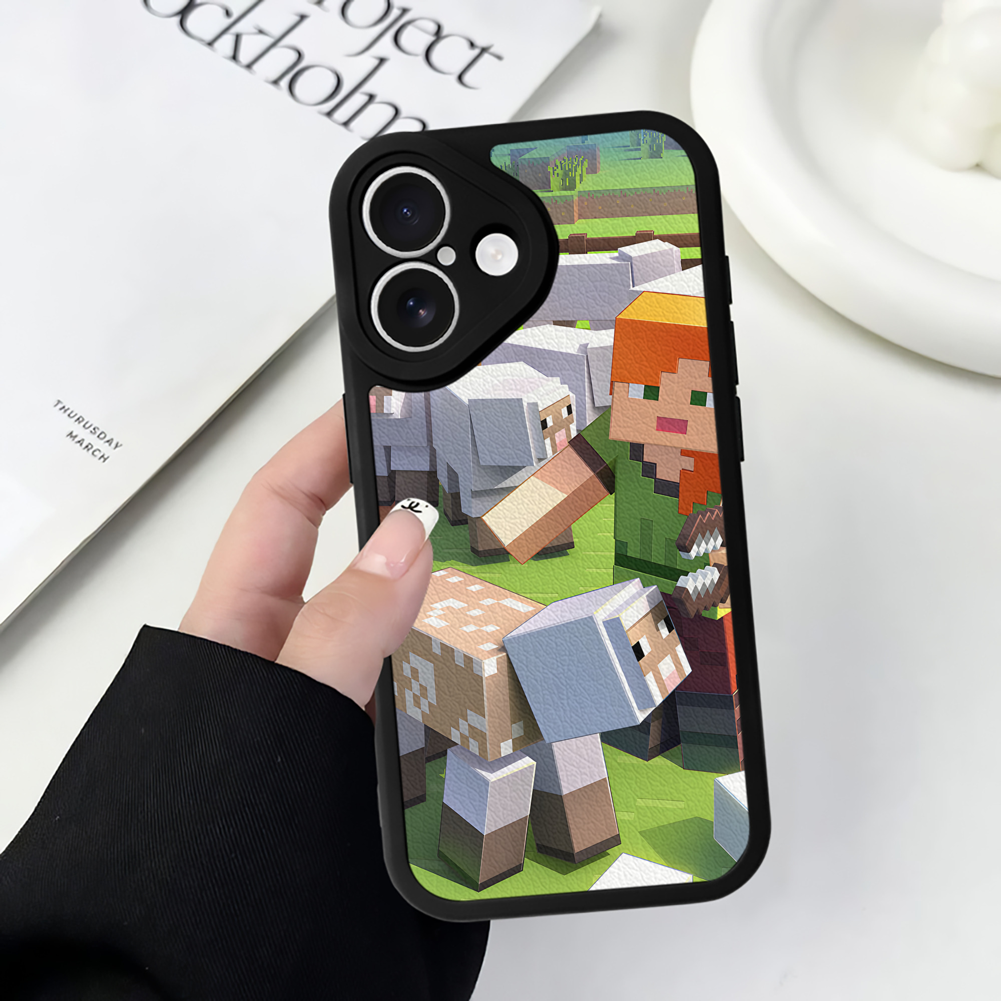 （画像用） マインクラフト ブロックの世界 Minecraft MC Block world 【iPhone 16シリーズ対応】シリコンスマホケース（レザー調） 材質：シリコン